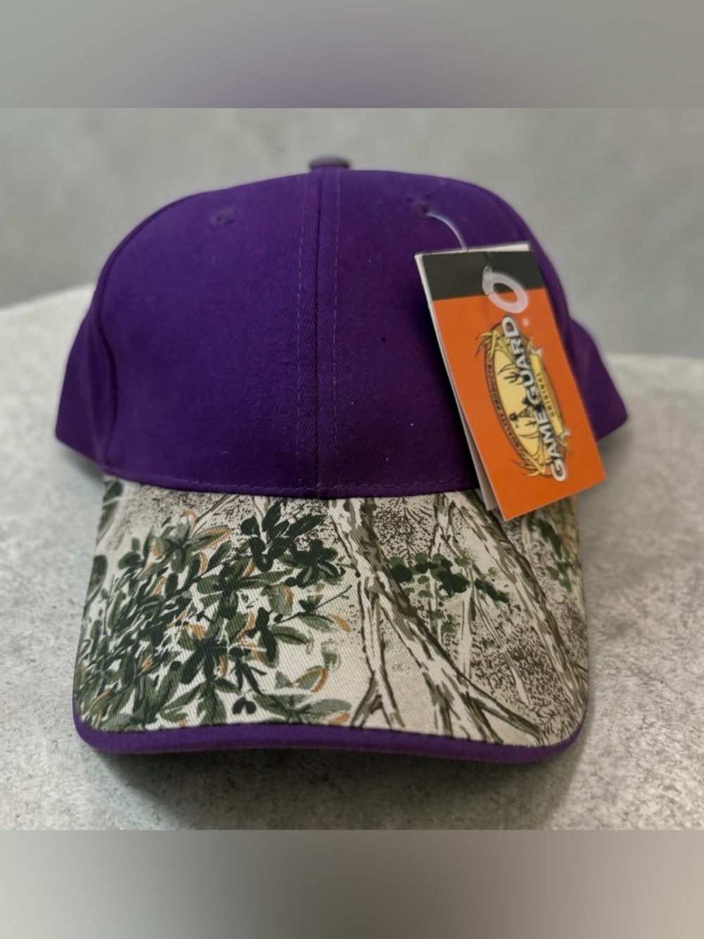 New with Tags GAME GUARD Women’s Purple Cap with Camo Brim